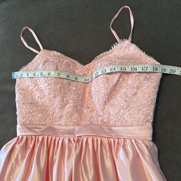 Women’s Pink Spaghetti Strap FullLength Leg Slit Formal Party Prom Dress Size 10 - Picture 10 of 11